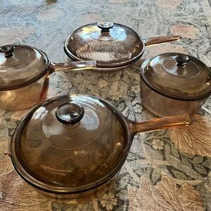 Corningware Brown Glass Cookware Set with Lids